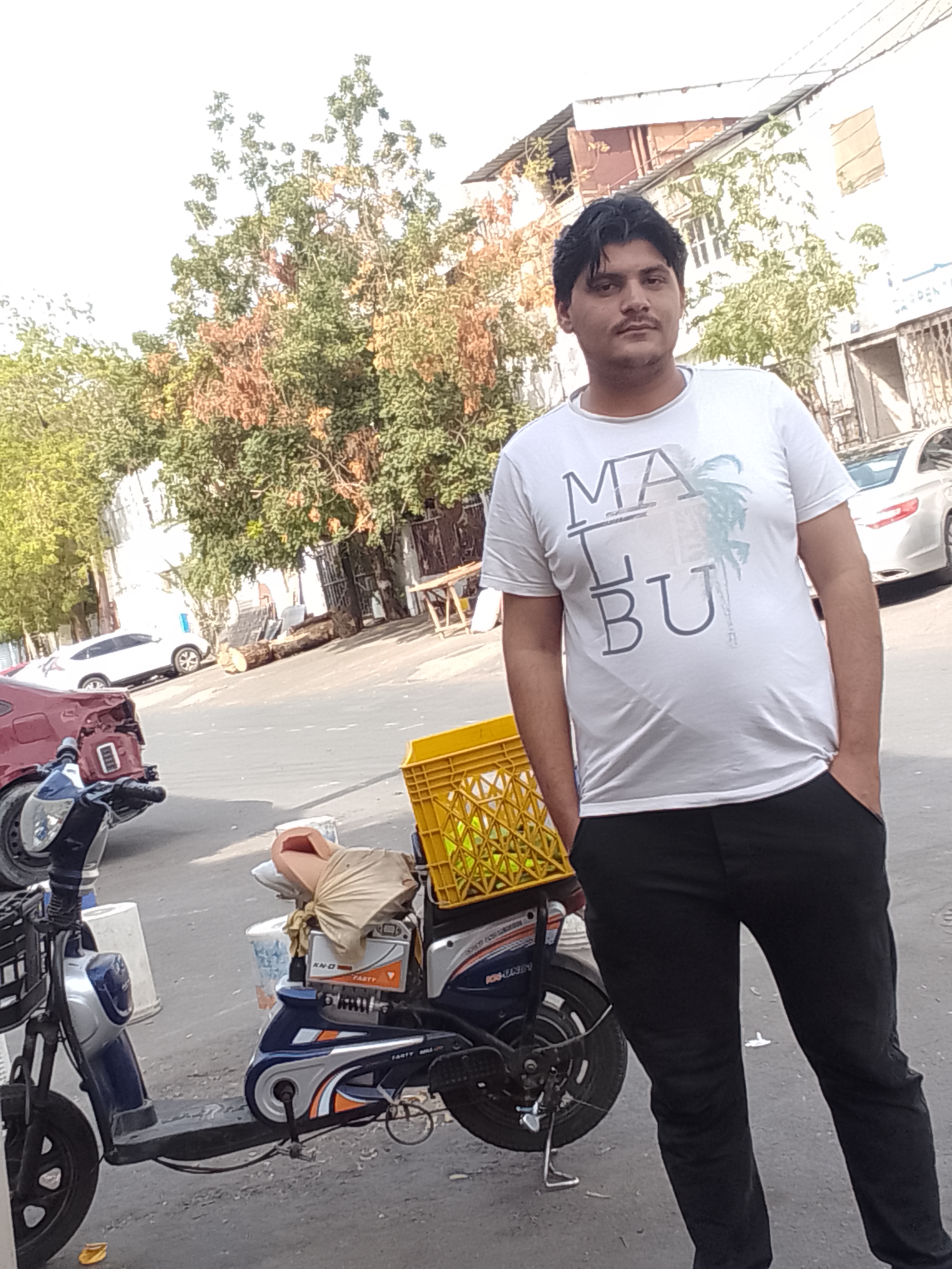 Rehmatgul Peshawer_heVTI